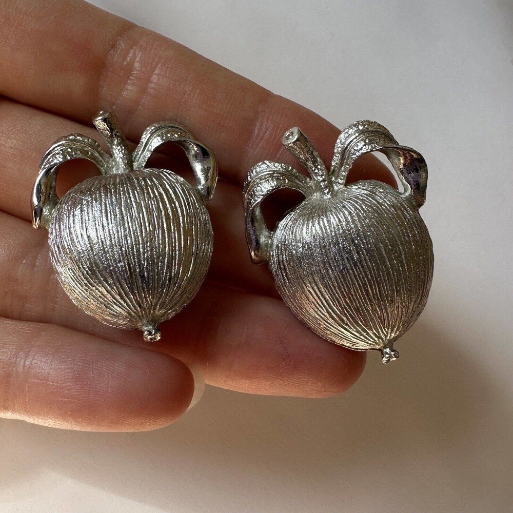 Vintage Silver tone clip on earrings Costume Jewelry Sarah Coventry Fruit Apple
